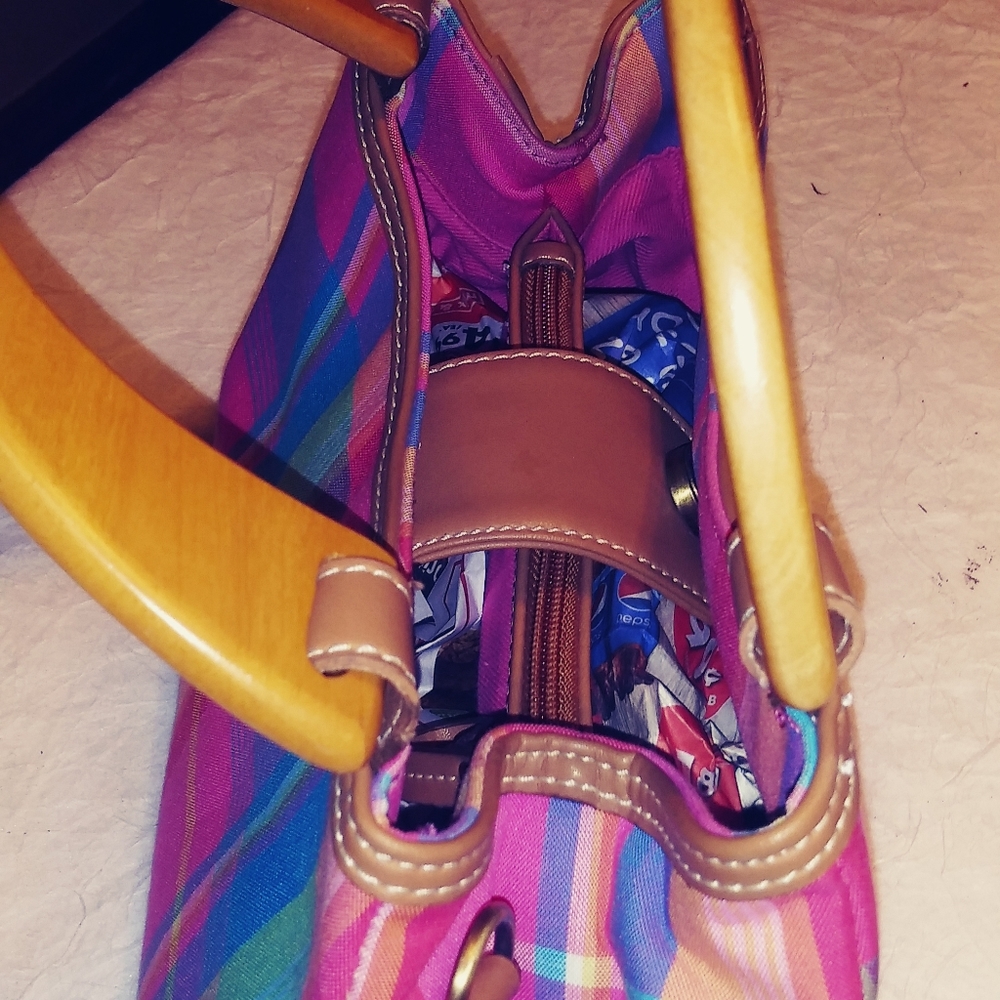 Hand bag - Picture 2 of 3